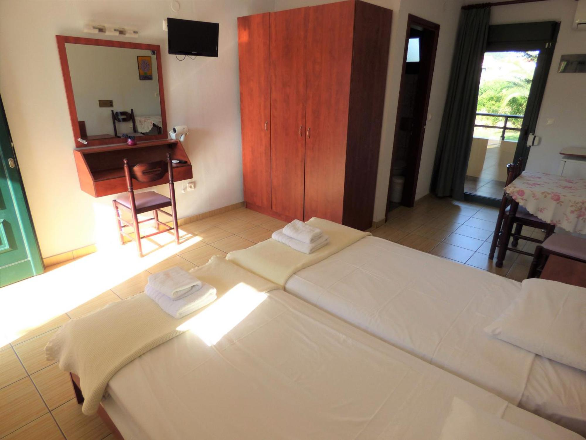 لايميناس Dolphins Apartments & Rooms المظهر الخارجي الصورة