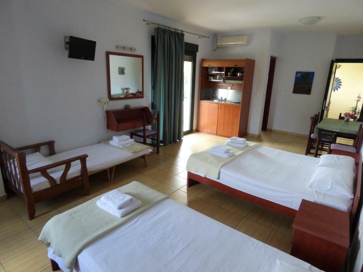 لايميناس Dolphins Apartments & Rooms المظهر الخارجي الصورة
